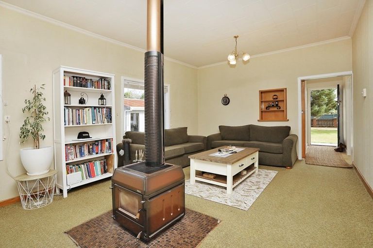 Photo of property in 141 Taiepa Road, Otatara, Invercargill, 9879