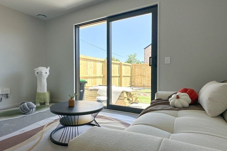 Photo of property in 2/61 Farrington Avenue, Bishopdale, Christchurch, 8053