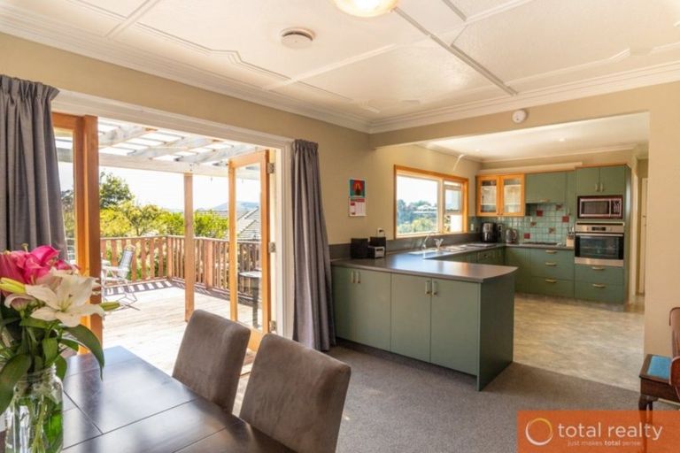 Photo of property in 260 Helensburgh Road, Helensburgh, Dunedin, 9010