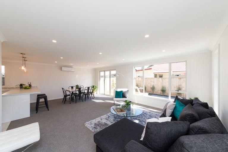 Photo of property in 402a Featherston Street, Palmerston North, 4414