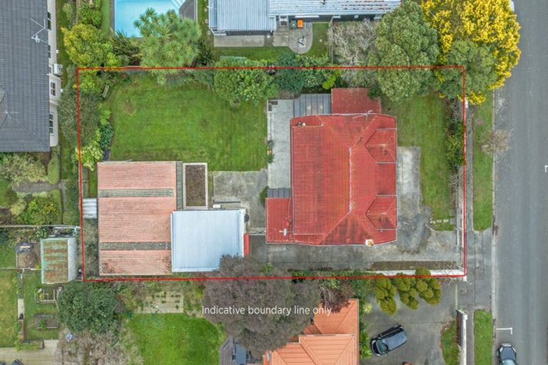 Photo of property in 15 Hardie Street, Hokowhitu, Palmerston North, 4410