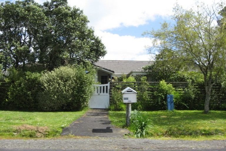 Photo of property in 12 Riverlea Road, Whenuapai, Auckland, 0618