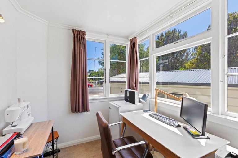 Photo of property in 420 Devon Street East, Strandon, New Plymouth, 4312