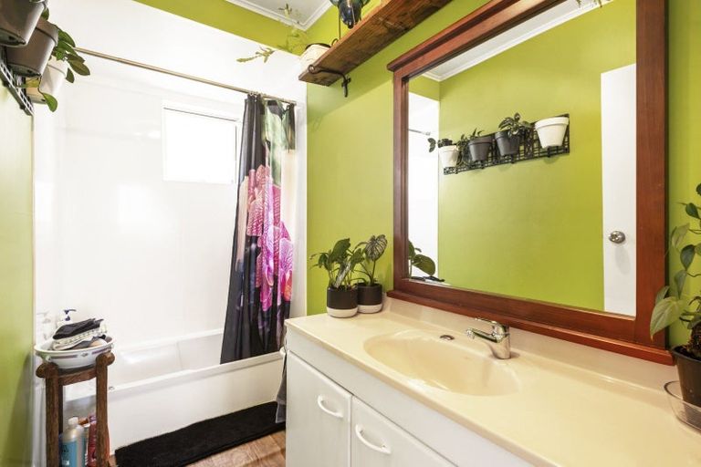 Photo of property in 35 Pitiroi Street, Nukuhau, Taupo, 3330