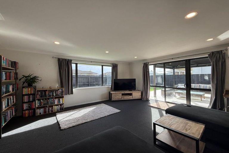 Photo of property in 6a Church Street, Tuakau, 2121