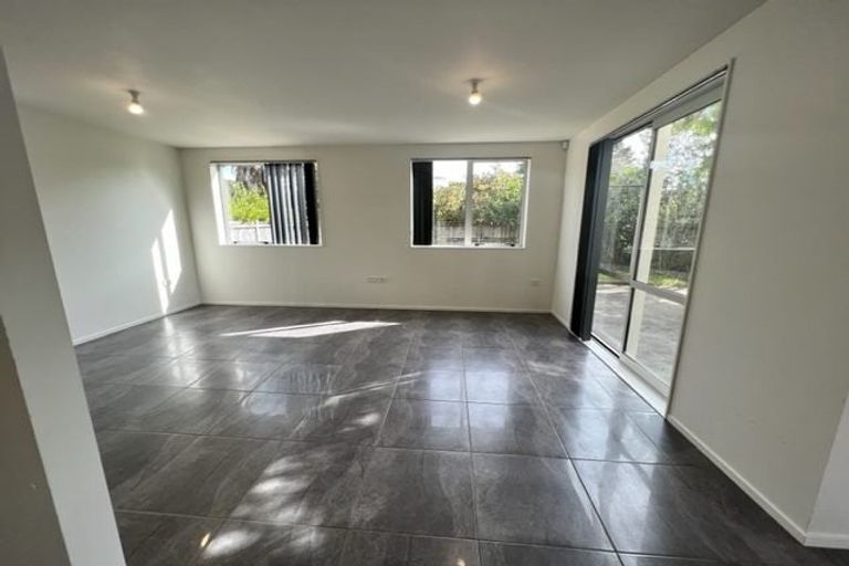 Photo of property in 11 Lomas Way, Albany, Auckland, 0632