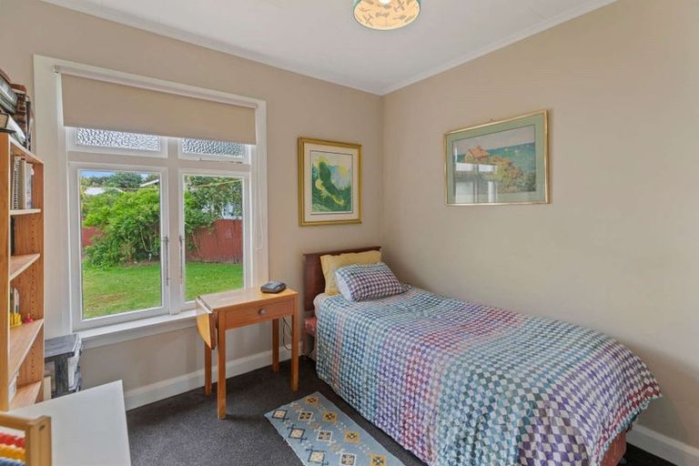 Photo of property in 2 Moore Avenue, Tawhero, Whanganui, 4501