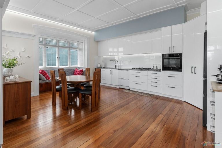 Photo of property in 16 Zealandia Street, Kensington, Whangarei, 0112