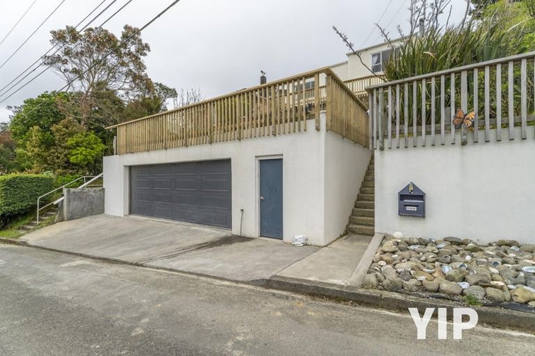 Photo of property in 7 Wakely Road, Newlands, Wellington, 6037