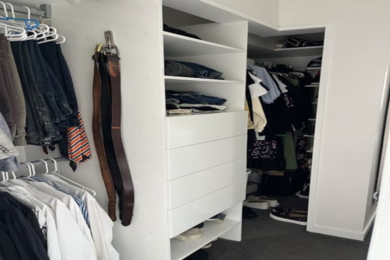 Photo of property in 1/130 Oriental Parade, Oriental Bay, Wellington, 6011