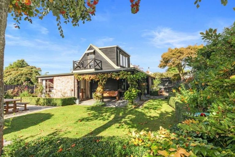 Photo of property in 88b Creyke Road, Ilam, Christchurch, 8041