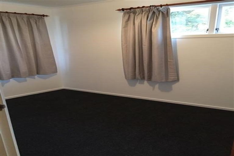 Photo of property in 38 D'oyly Drive, Stanmore Bay, Whangaparaoa, 0932