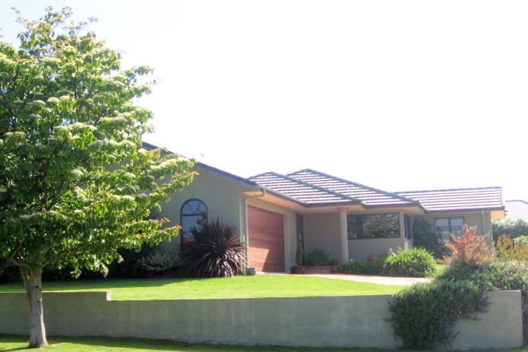 Photo of property in 15 Holmwood Park Drive, Morrinsville, 3300