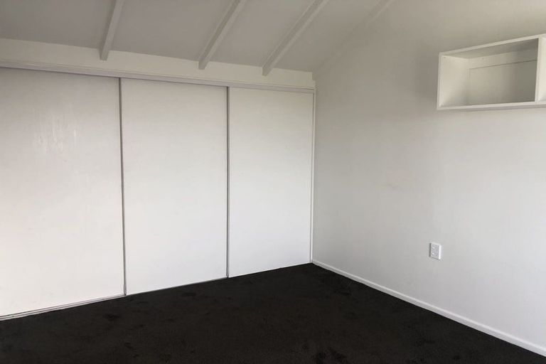 Photo of property in 8 Taurima Street, Hei Hei, Christchurch, 8042
