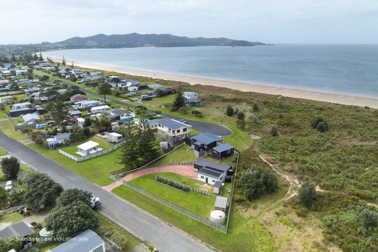 Photo of property in 100 Simon Urlich Road, Karikari Peninsula, 0483