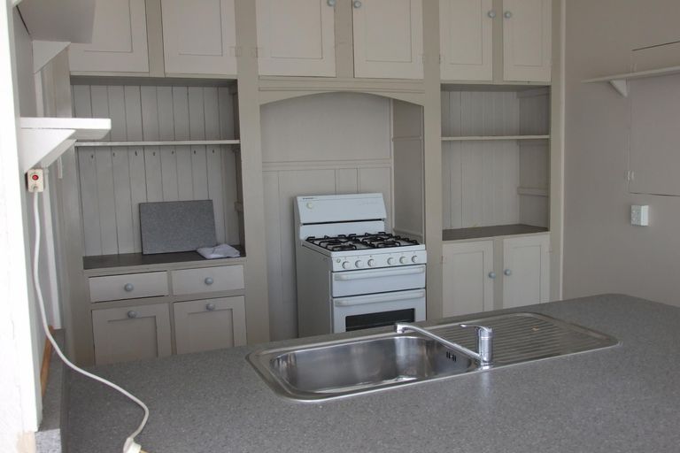 Photo of property in 351 College Street, West End, Palmerston North, 4410