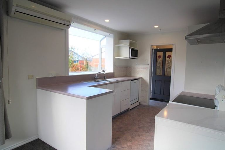 Photo of property in 51 Cutten Street, South Dunedin, Dunedin, 9012