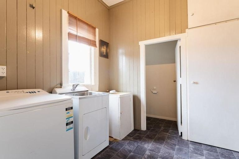 Photo of property in 78 Queens Drive, Saint Kilda, Dunedin, 9012