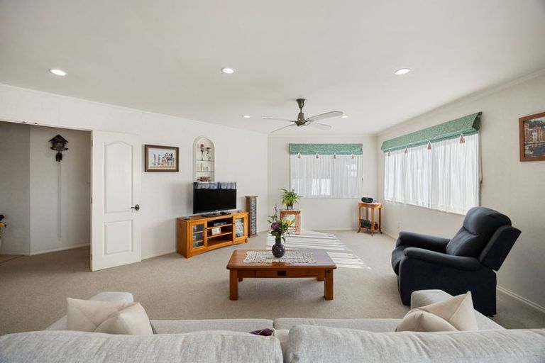 Photo of property in 1/1150 Bank Street, Te Awamutu, 3800