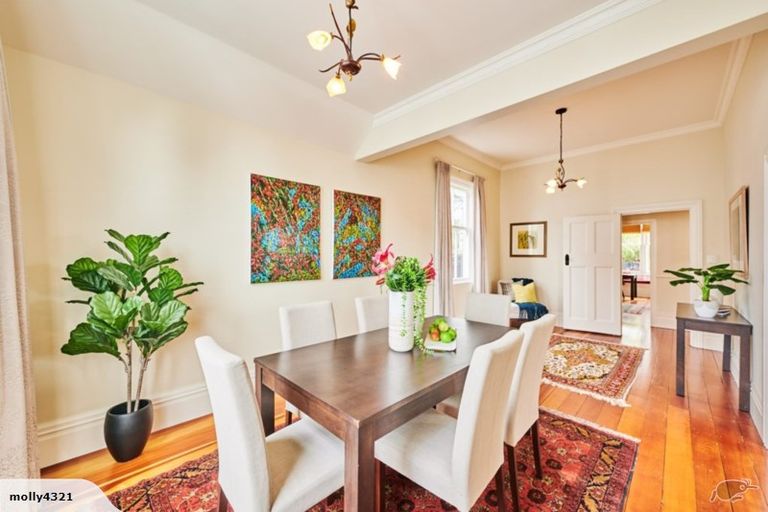 Photo of property in 57 Bolton Street, Kelburn, Wellington, 6012