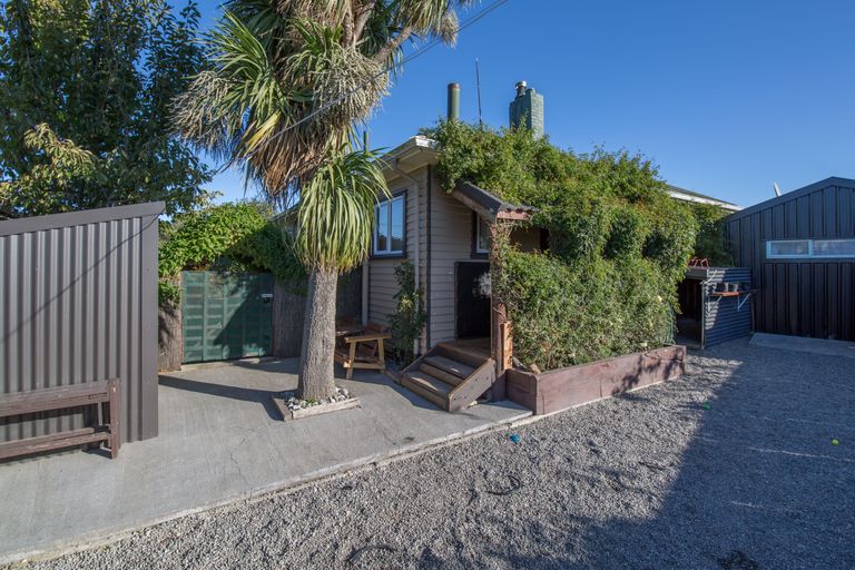 Photo of property in 332 Waterloo Road, Islington, Christchurch, 8042