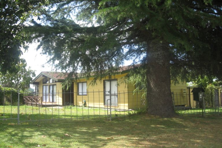 Photo of property in 12 Bishoprick Crescent, Te Puke, 3119