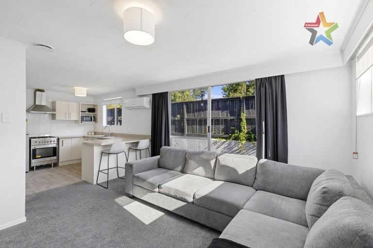 Photo of property in 187a Major Drive, Kelson, Lower Hutt, 5010