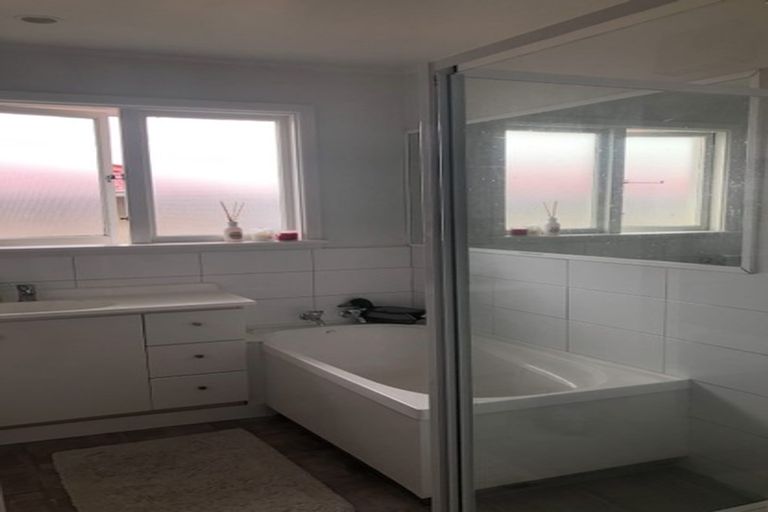 Photo of property in 3 Sandringham Place, Bryndwr, Christchurch, 8053