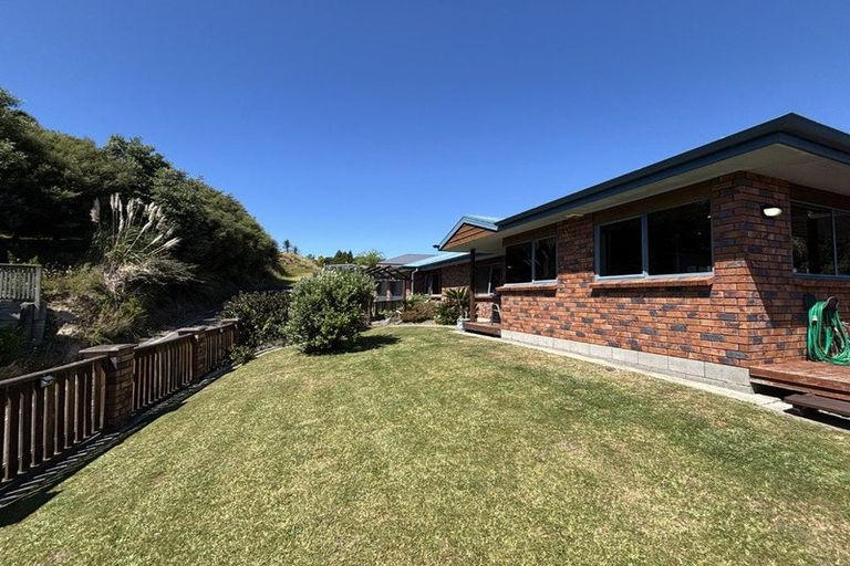 Photo of property in 12 The Fairway, Whakatane, 3120