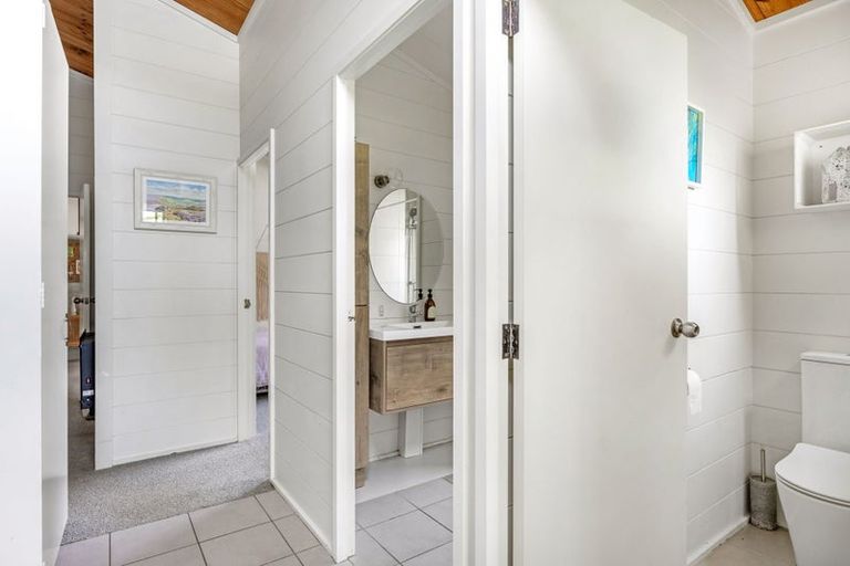 Photo of property in 102 Oak Street, Mangapapa, Gisborne, 4010