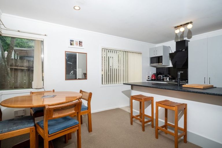 Photo of property in 1/39 Vina Place, Massey, Auckland, 0614
