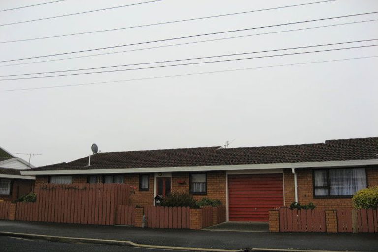 Photo of property in 5 Market Street, Saint Kilda, Dunedin, 9012