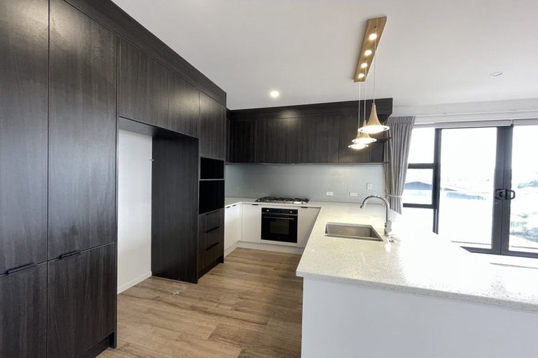 Photo of property in 11d Manuwai Road, Torbay, Auckland, 0630