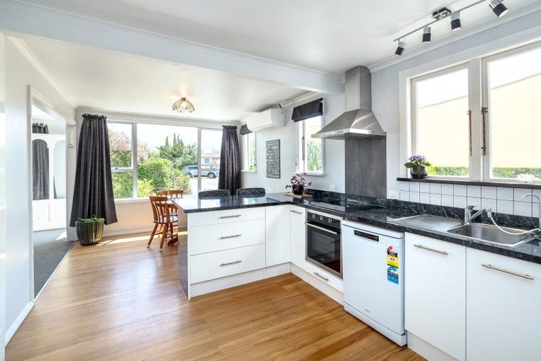 Photo of property in 8 Raglan Street, Lansdowne, Masterton, 5810