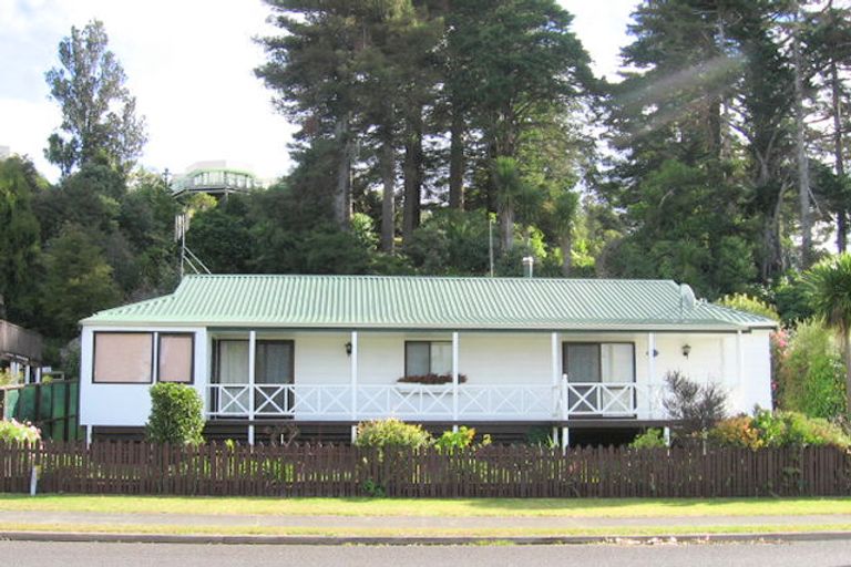 Photo of property in 107 Hilton Drive, Whangamata, 3620