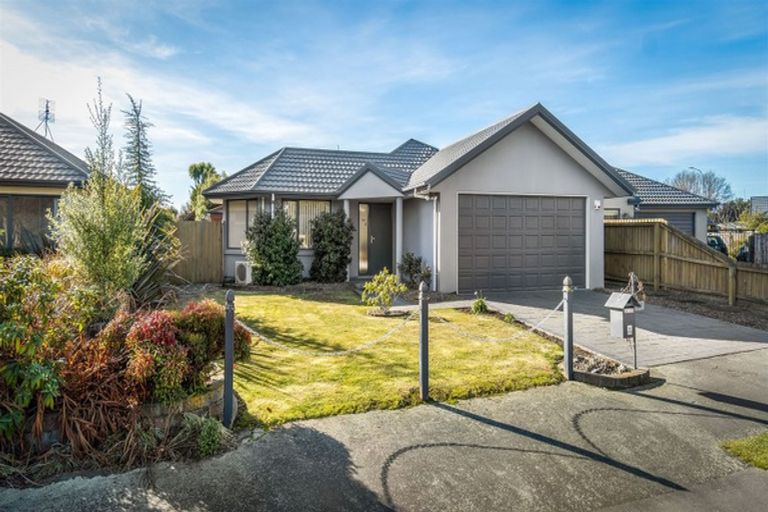 Photo of property in 12 Ballymena Drive, Belfast, Christchurch, 8051