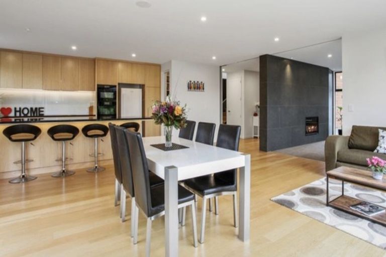 Photo of property in 80c Clyde Road, Ilam, Christchurch, 8041