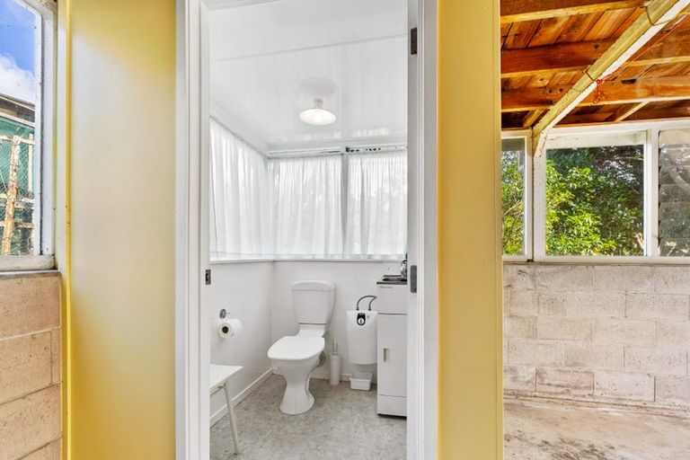 Photo of property in 66 Mackesy Road, Parahaki, Whangarei, 0112