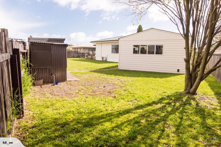 Photo of property in 52 Gloucester Road, Mount Maunganui, 3116