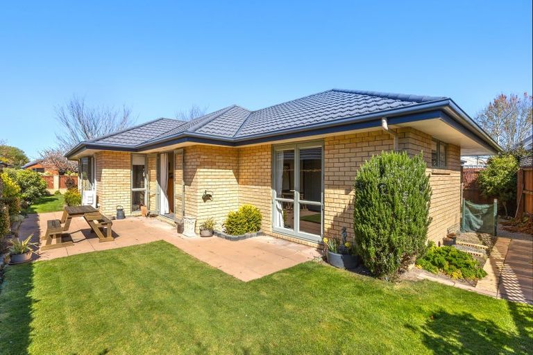 Photo of property in 56 Becmead Drive, Harewood, Christchurch, 8051