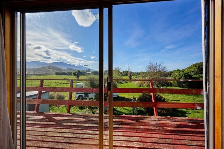 Photo of property in 8 Puketa Road, Peketa, Kaikoura, 7374