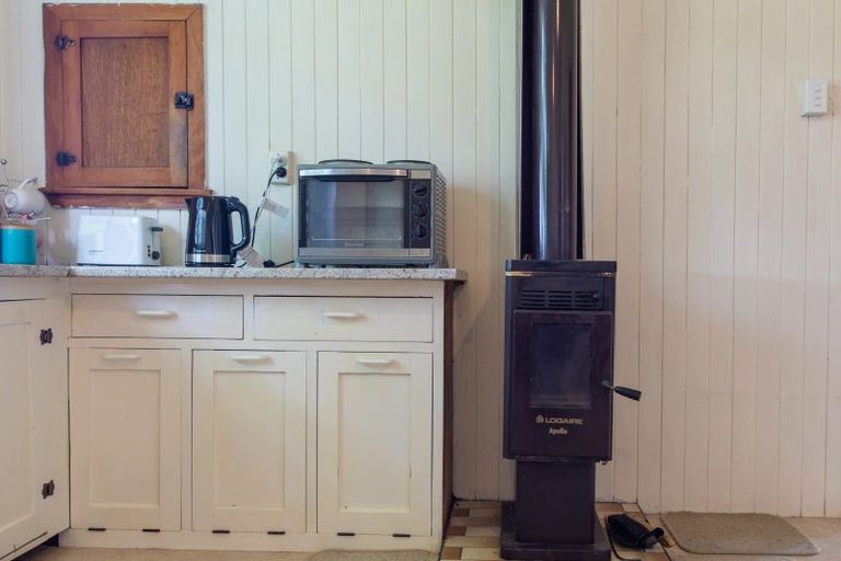 Photo of property in 76330 State Highway 2, Matamau, Dannevirke, 4977