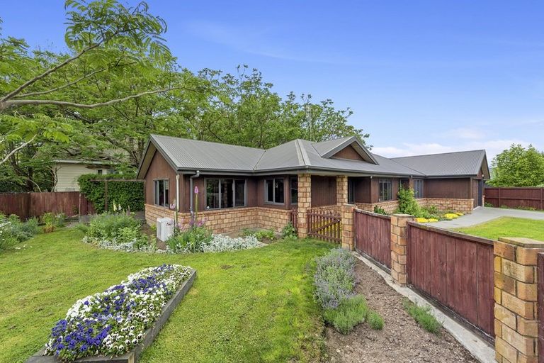 Photo of property in 12 Stoneleigh Drive, Chartwell, Hamilton, 3210