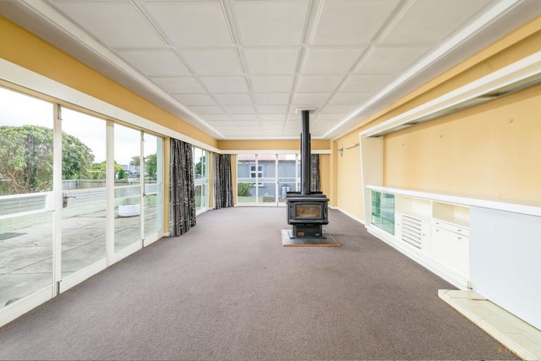 Photo of property in 53 Rhodes Street, Waimate, 7924