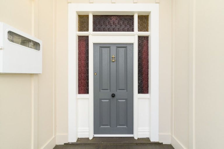 Photo of property in 8 Toia Street, Marton, 4710