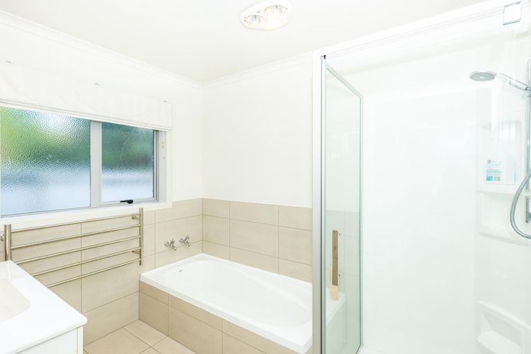 Photo of property in 5 Kingfisher Drive, Whataupoko, Gisborne, 4010