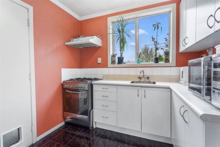 Photo of property in 100a Main North Road, Woodend, 7610