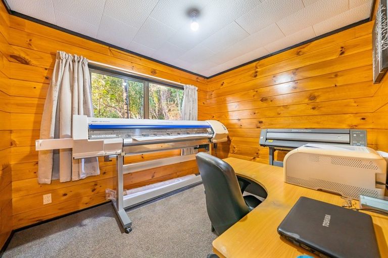 Photo of property in 34a Norana Road, Maoribank, Upper Hutt, 5018