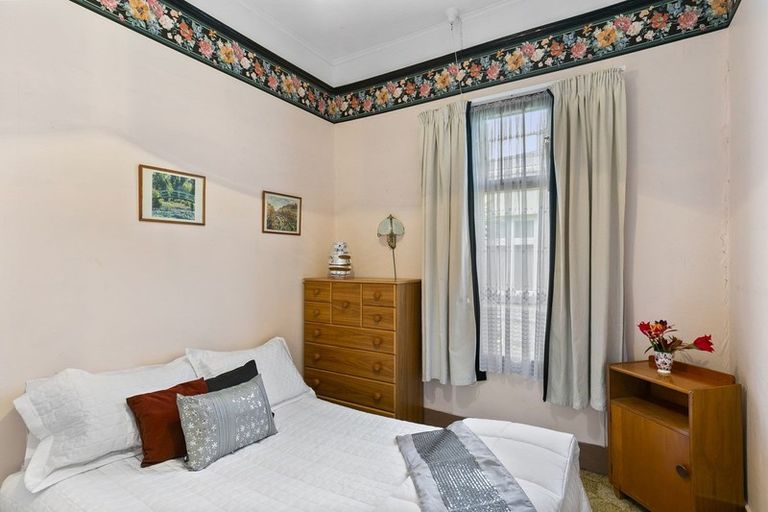 Photo of property in 47 Riddlers Crescent, Petone, Lower Hutt, 5012