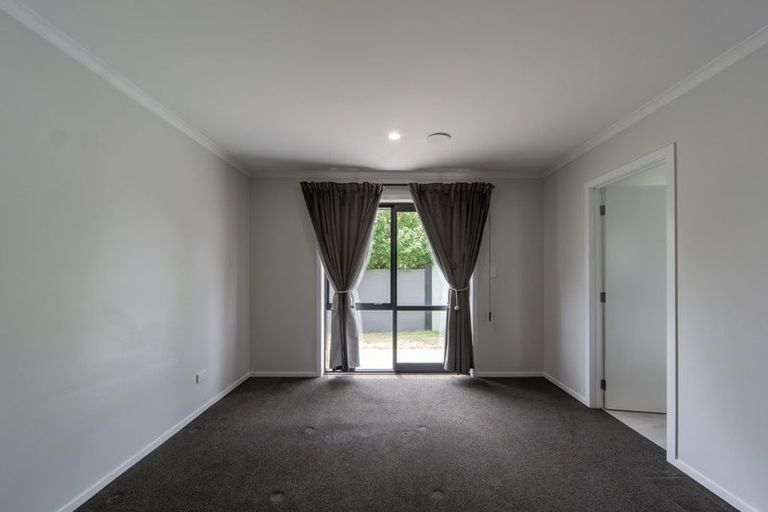 Photo of property in 32 Hector Drive, Rototuna North, Hamilton, 3210